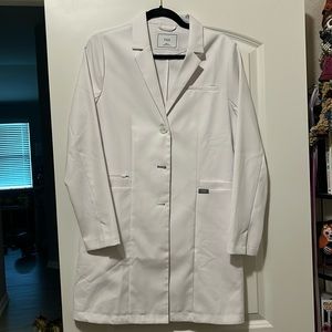 Figs White Lab Coat - Small, unisex, like new (no tags, never worn)